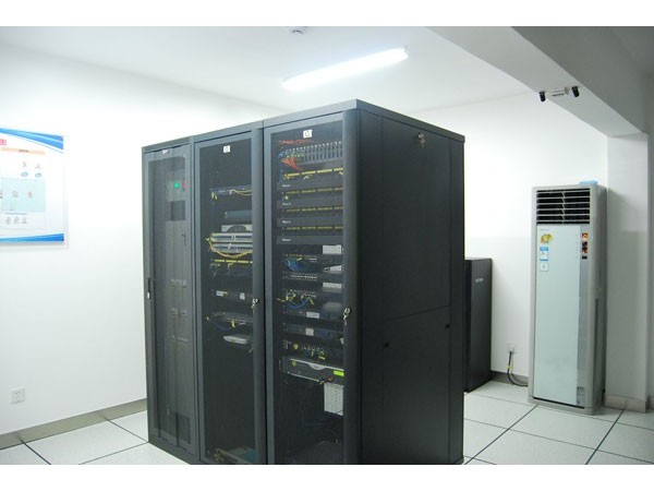 機房環(huán)境監控設計方案助力四川客戶(hù)項目投標成功