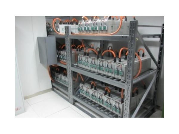 蓄電池損壞，需要機房ups電池在線(xiàn)檢測系統