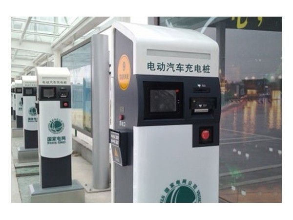 某市地下一層電動(dòng)公交充電樁供配電監控采集系統