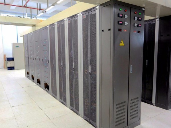基于TCP/IP的通信機房動(dòng)環(huán)監控系統解決方案